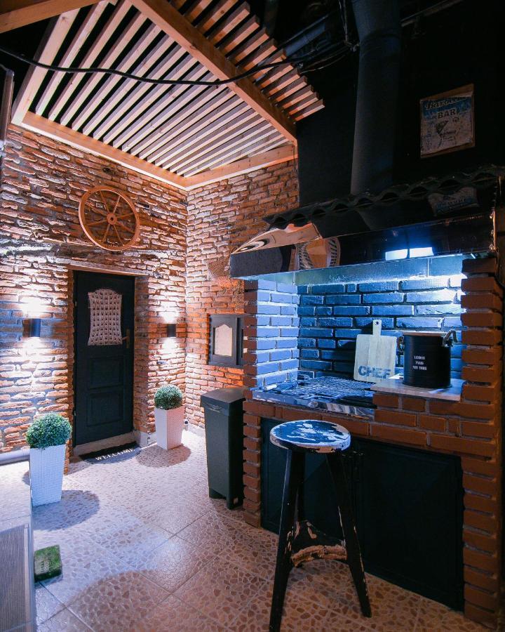 Villa Elezi Korce Exteriér fotografie